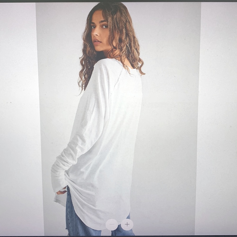 NWOT We The Free Arden Tee Size XL (fits like an XXL OR XXXL)